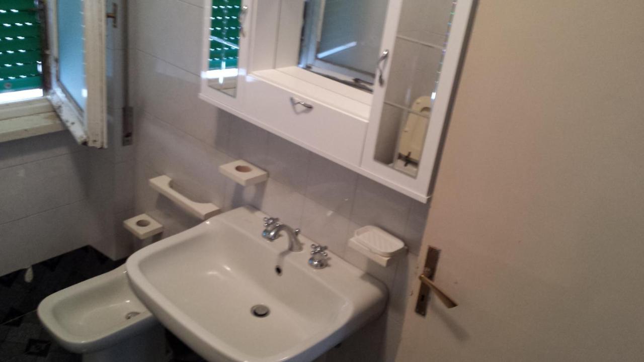 B&B Piazza Duomo Чериньола Экстерьер фото