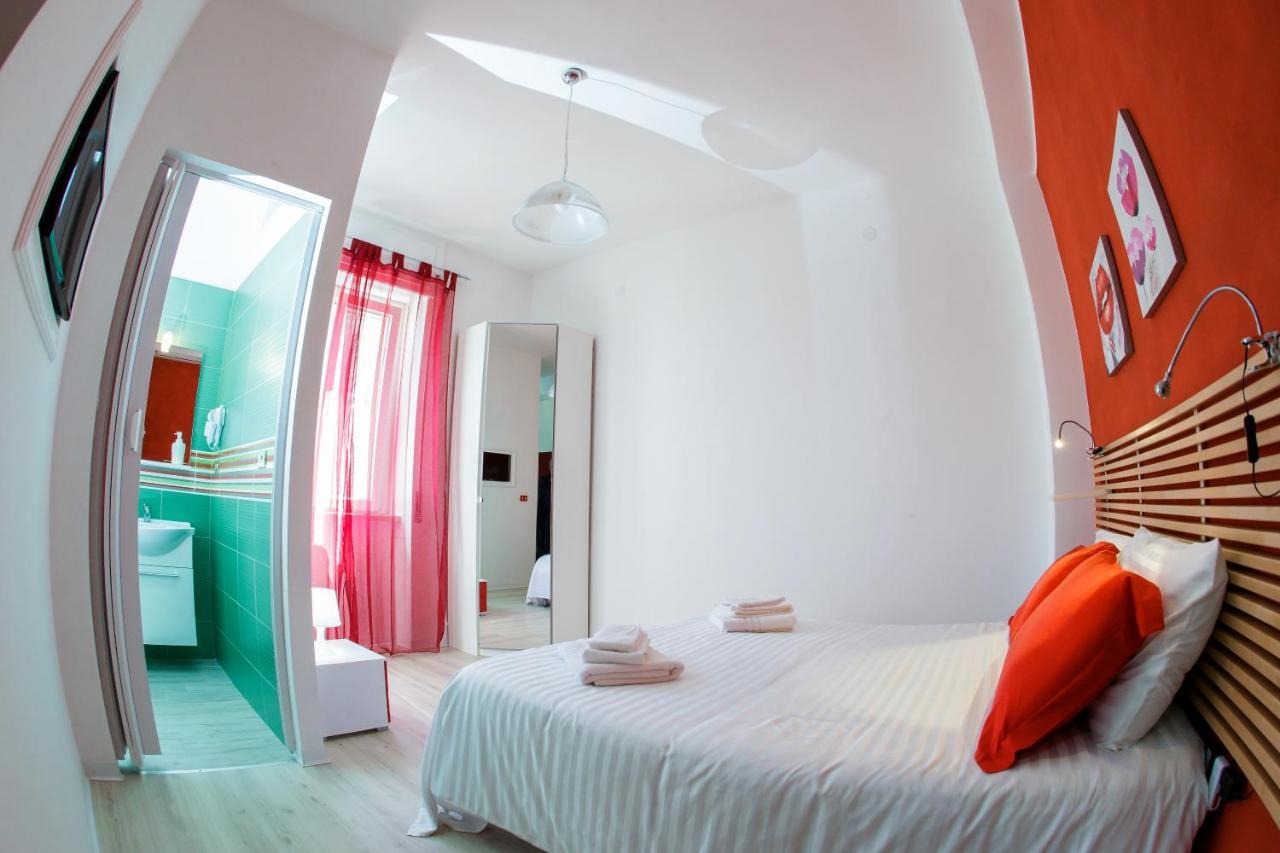 B&B Piazza Duomo Чериньола Экстерьер фото