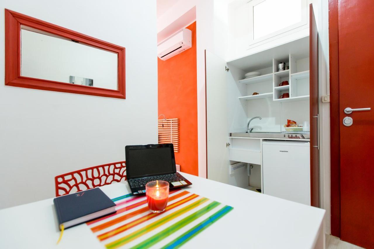 B&B Piazza Duomo Чериньола Экстерьер фото